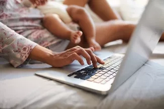Testing Virtual Ways to Support New Mothers Testing Virtual Ways to Support New Mothers